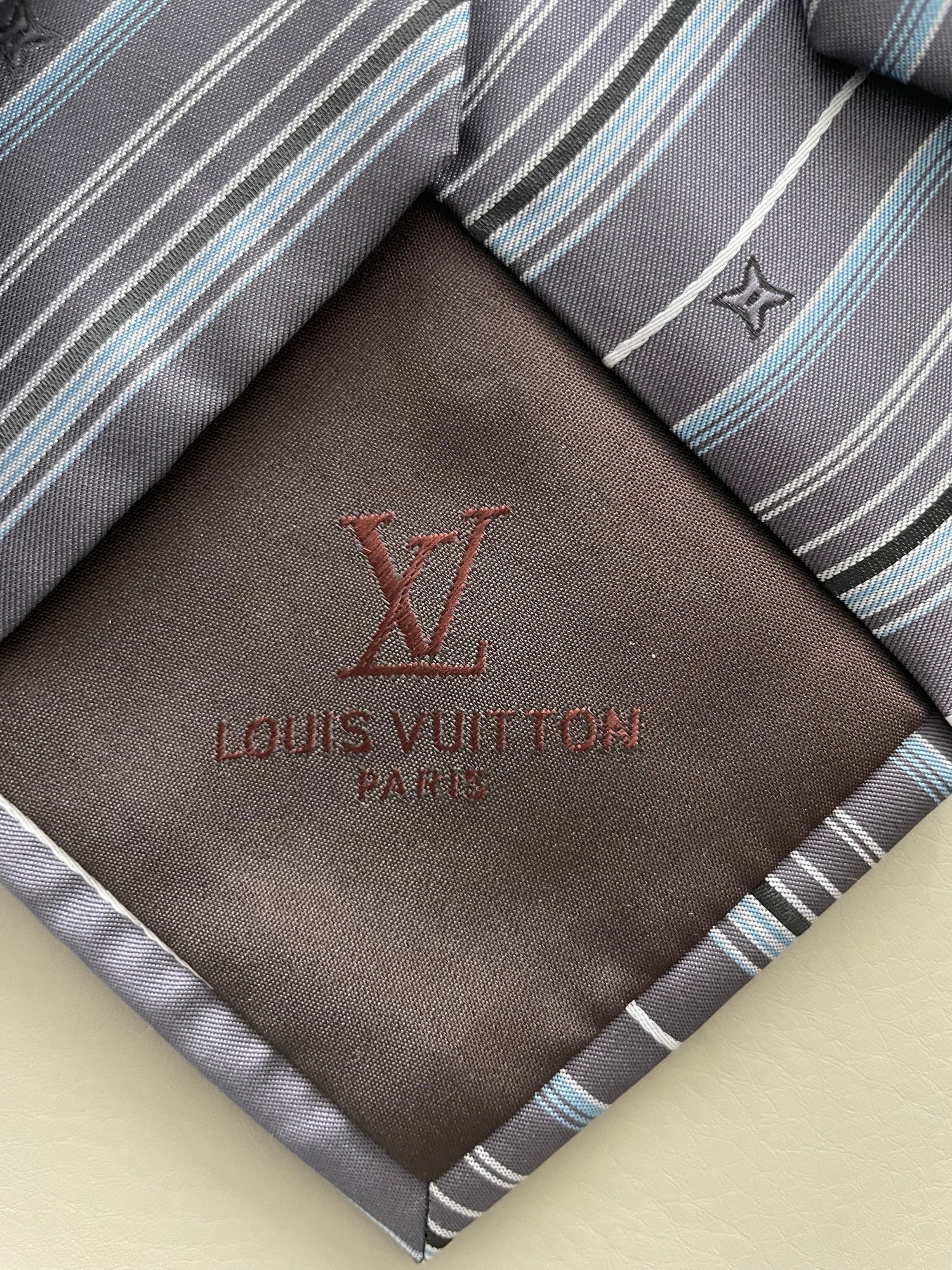 Louis Vuitton Ties, Silver